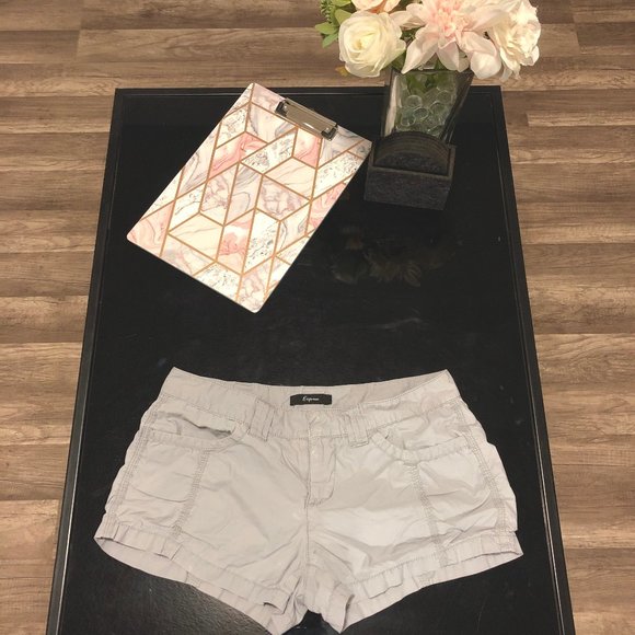 Express Shorts - Picture 1 of 5